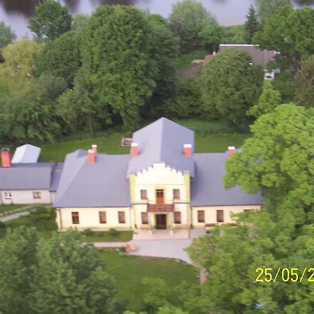 Dworek Mlynarza Lantgård Zator