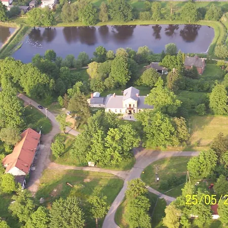 Dworek Mlynarza Lantgård *