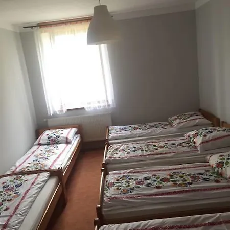 Dworek Mlynarza Farm stay Zator