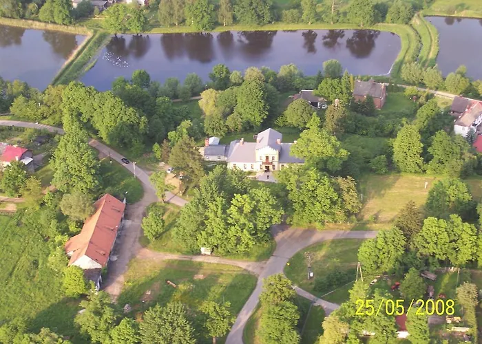 Dworek Młynarza Gospodarstwo agroturystyczne *